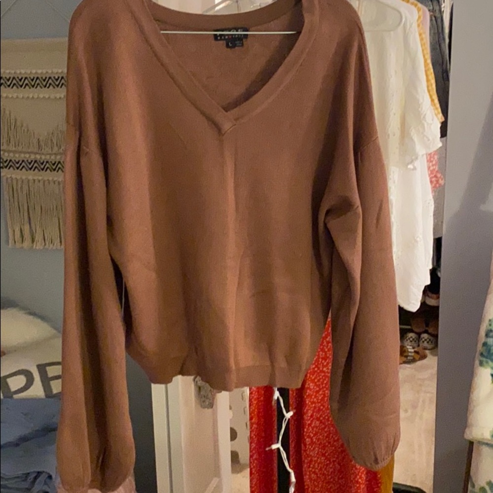Balloon sleeve sweater